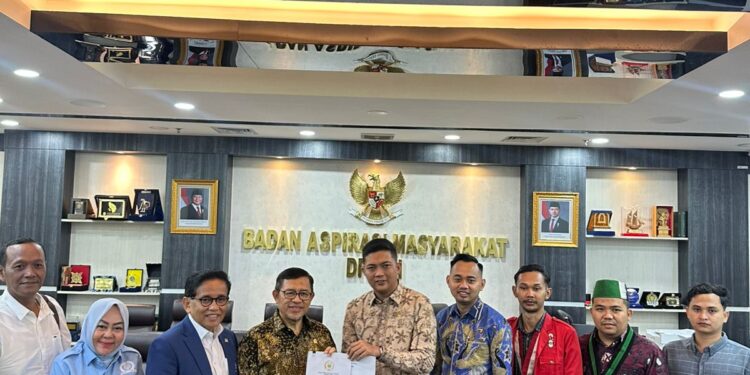 Ketua Dprd Provinsi Jambi bawak Aspirasi Langsung ke Senayan