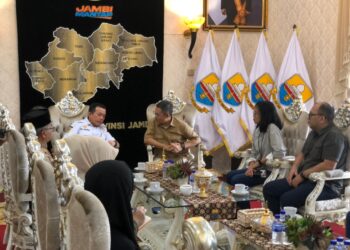 Gubernur Al Haris Audiensi Bersama Hutama Karya, Bahas Operasional Tol Tempino Sampai Simpang Ness