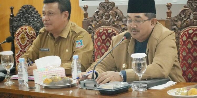 Pemkab Tanjab Barat Fokus Efisiensi Anggaran dalam RAPBD 2026
