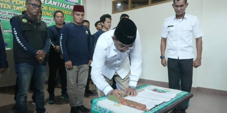 Bangun Daerah Butuh Kolaborasi, Bupati Anwar Sadat Tekankan Pentingnya Kebersamaan Masyarakat