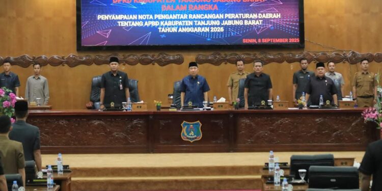 DPRD Tanjab Barat Gelar Rapat Paripurna Penyampaian Nota Ranperda APBD Tahun Anggaran 2026