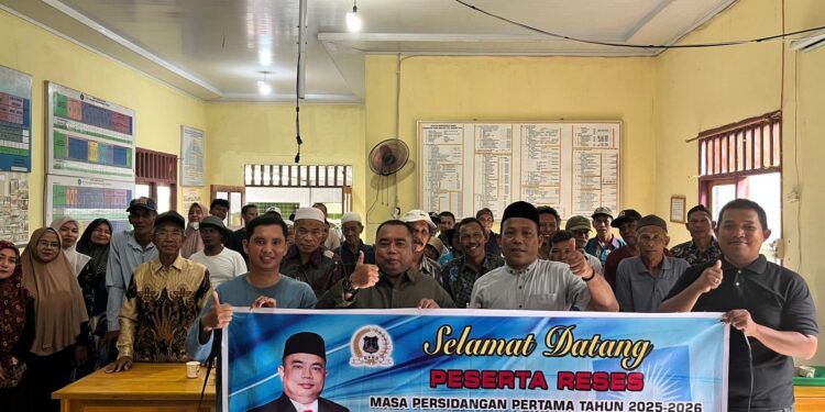 Ketua Komisi III DPRD Tanjab Barat Albert Chaniago, Serap Aspirasi Warga Teluk Kulbi Lewat Reses
