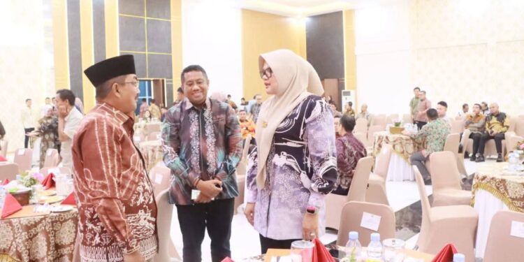 Bupati Tanjab Barat Hadiri Pisah Sambut Kepala Kejaksaan Tinggi Jambi