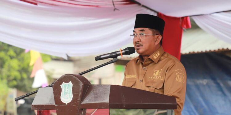 Bupati Tanjab Barat Resmikan Koperasi Desa Merah Putih Pertama di Dusun Mudo