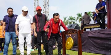 Buka Festival Olahraga Tradisional, Gubernur Al Haris: KORMI Mengedukasi Tentang Manfaat Olahraga untuk Kesehatan dan Kebahagiaan Masyarakat