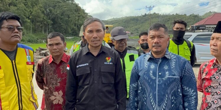 Turun ke Lapangan Saat Reses, Edi Purwanto Pantau Progres Jalan Inpres di Kerinci