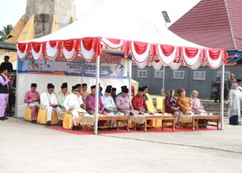 Upacara HUT ke-69 Provinsi Jambi, Ketua Komisi II DPRD Tanjab Barat Bacakan Naskah Deklarasi Badan Kongres Rakyat Jambi