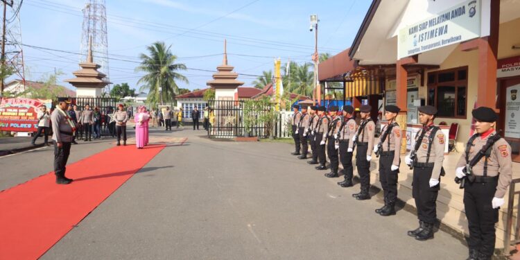 AKBP Agung Basuki Serahkan Jabatan, AKBP Maulia Kuswicaksono Pimpin Polres Tanjab Barat