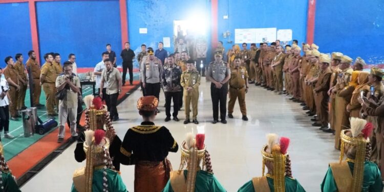 Gubernur Al Haris Kumpulkan Semua Kepsek SMA/SMK/SLB se-Provinsi Jambi