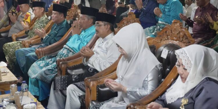 Festival Arakan Sahur Dorong UMKM, Anwar Sadat dan Abdullah Sani Kompak Lepas Peserta
