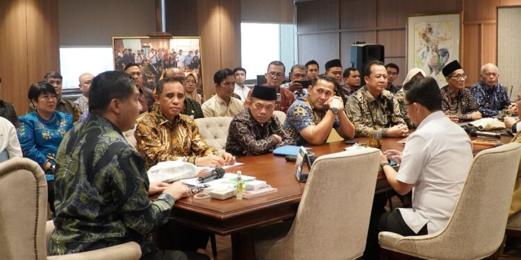 Temui Menteri PKP, Gubernur Al Haris bersama Para Bupati/Wali Kota Perjuangkan Program Perumahan Rakyat