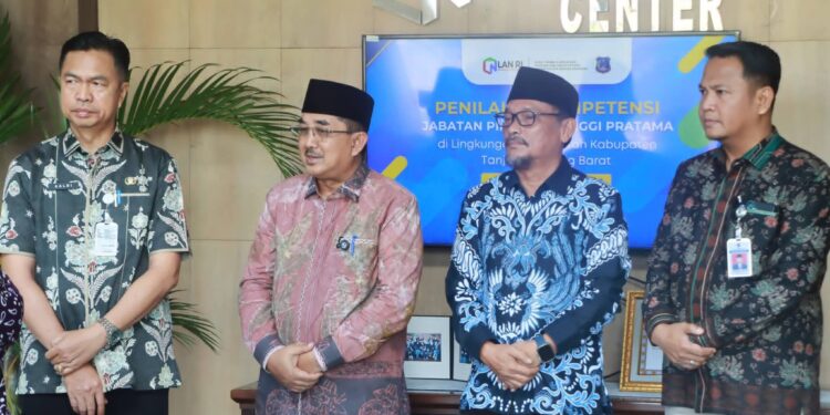 Pantau Asesmen Pejabat, Bupati Tanjab Barat Ingin Percepat Visi BERKAH MADANI