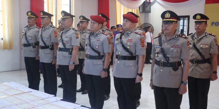 Kapolres Tanjab Barat Pimpin Sertijab PJU dan Kapolsek, Tekankan Adaptasi Cepat dan Kinerja Maksimal
