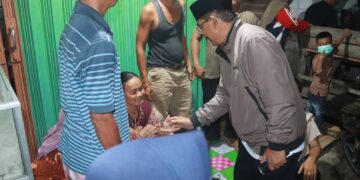 Bupati Tanjab Barat Turun Tangan, Pastikan Kebutuhan Korban Kebakaran Terpenuhi