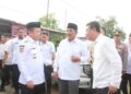 Bantuan Mengalir, Gubernur dan Bupati Tegaskan Komitmen Pulihkan Korban Kebakaran Teluk Nilau