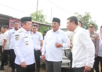 Bantuan Mengalir, Gubernur dan Bupati Tegaskan Komitmen Pulihkan Korban Kebakaran Teluk Nilau