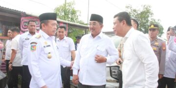 Bantuan Mengalir, Gubernur dan Bupati Tegaskan Komitmen Pulihkan Korban Kebakaran Teluk Nilau