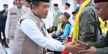 Lepas Kloter Perdana Haji 2026 Provinsi Jambi,  Al Haris Tegaskan Komitmen Pelayanan Terbaik untuk Jema’ah
