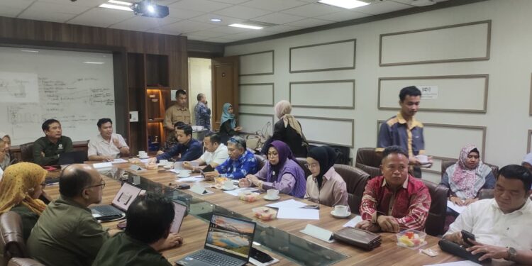 BAPEMPERDA DPRD Provinsi Jambi Konsultasikan Ranperda Pengelolaan Tahura ke Kementerian Kehutanan