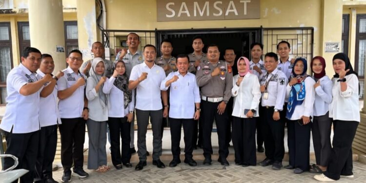Tinjau SAMSAT Tebo: Al Haris Tekankan Pelayanan Nyaman, Inovasi Pajak, dan Integritas Petugas