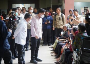 Dampingi Wapres Gibran, Gubernur Al Haris Perjuangkan MRI Baru dan Tambahan Dokter Spesialis untuk RSUD Raden Mattaher