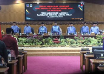 Wamenaker Hadiri Paripurna Hari Jadi Tanjab Barat, Fokus Penguatan SDM dan Kesempatan Kerja