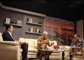 Plt Kadis Kominfo dan Wartawan Senior Bahas Literasi Digital di TVRI Jambi